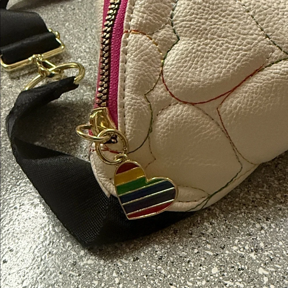 Betsey Johnson Cream Heart Quilted Crossbody Bag - Picture 3 of 5